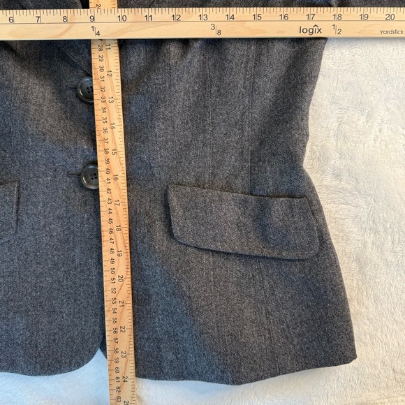 Ann Taylor Classic Career Wear Wool Tailored Lined Blazer Jacket Size 6 Gray - Picture 8 of 12